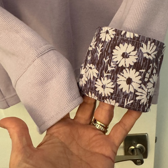 Orvis Women's Light Purple Quarter-Zip Sweater Size Large - Picture 2 of 4